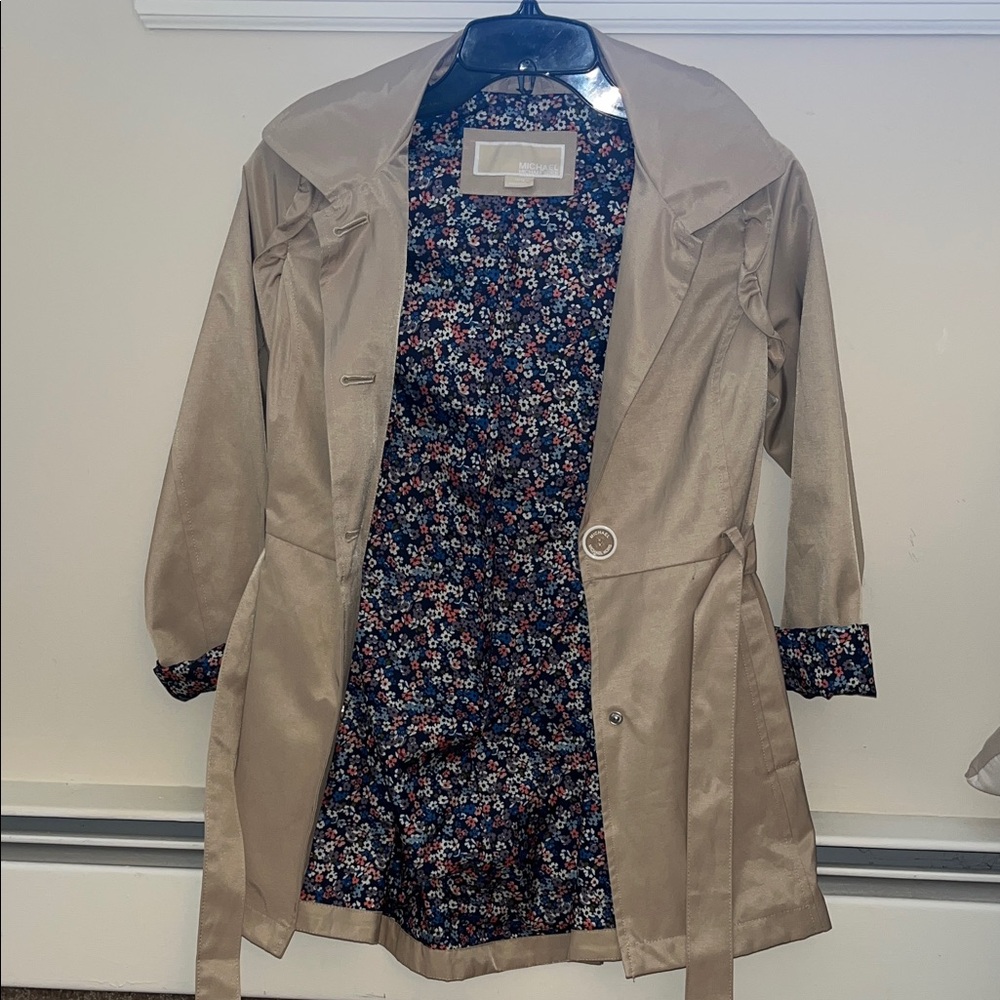 MICHAEL Michael Kors Beige Kids Raincoat with Floral Lining